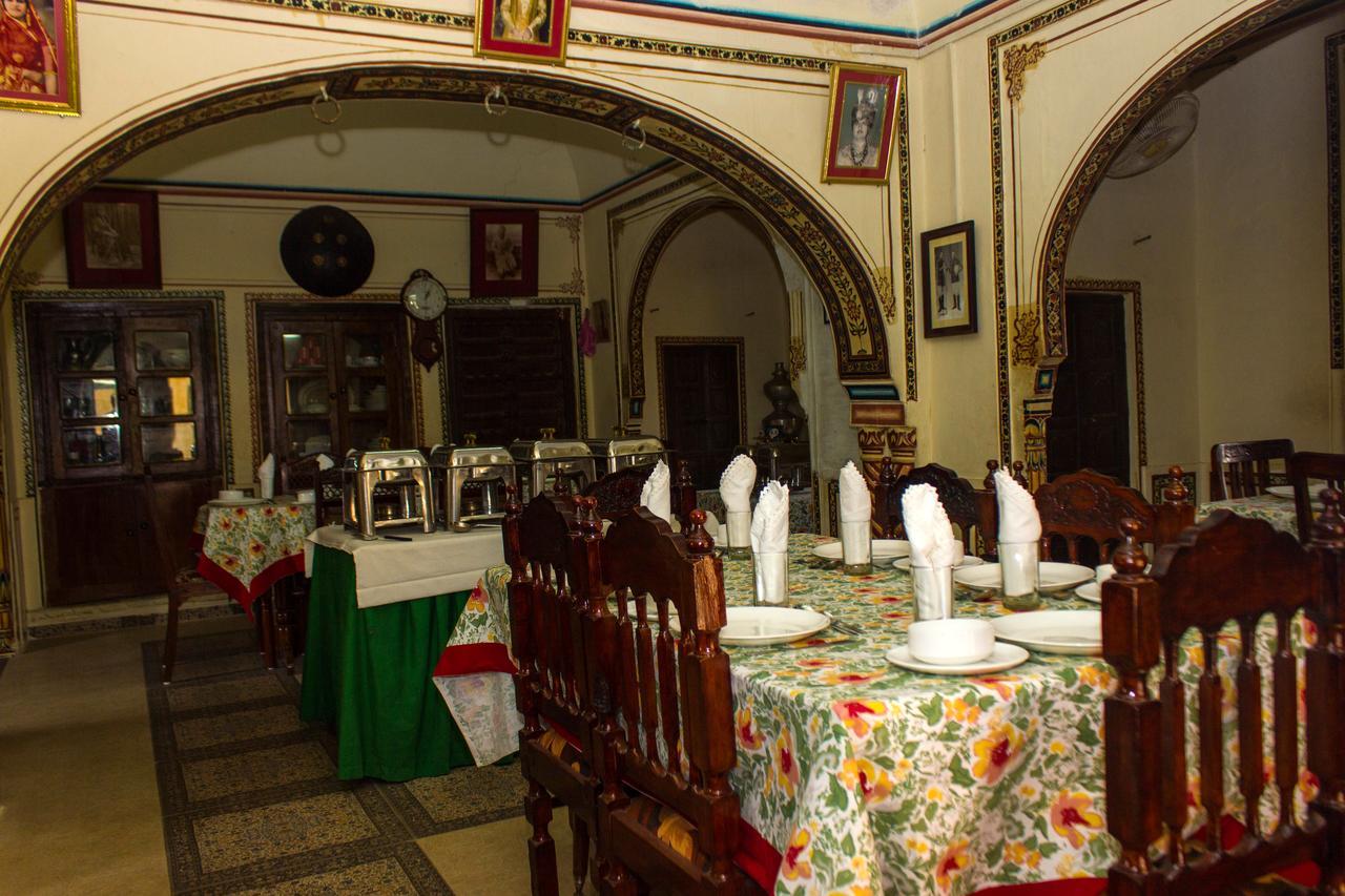 Narayan Niwas Castle Hotel Ramgarh Shekhawati Buitenkant foto